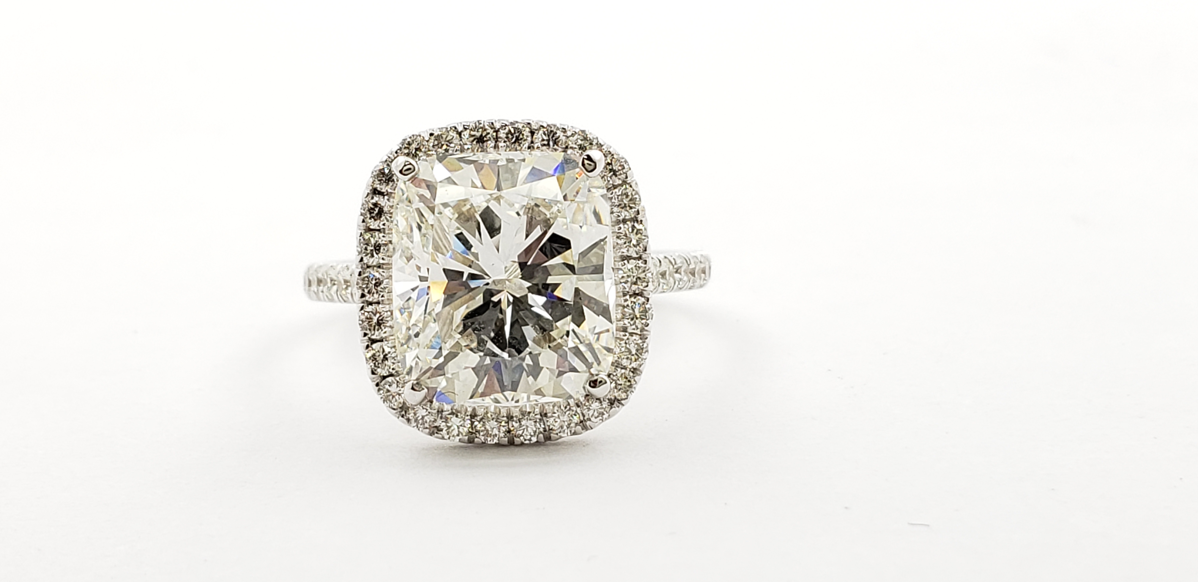 Cushion Halo Diamond Ring